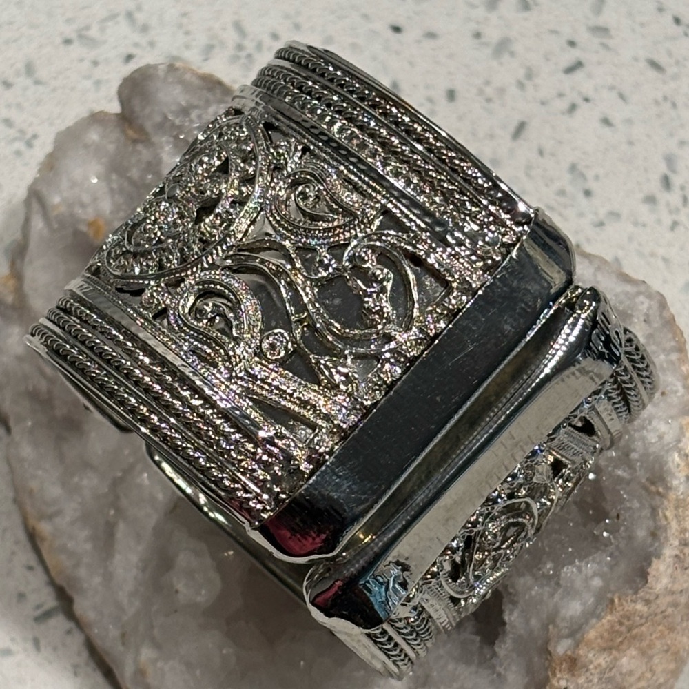 Amrita Singh silver cuff bracelet